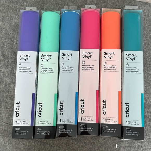 Cricut Smart Vinyl Set - Vibrant Multicolor Collection - Picture 1 of 5
